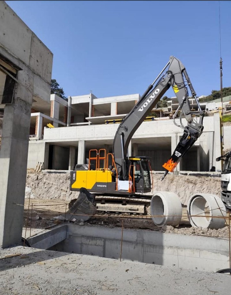 Endüstriyel tesis ve yapı çözümleri, şantiye sahnesi